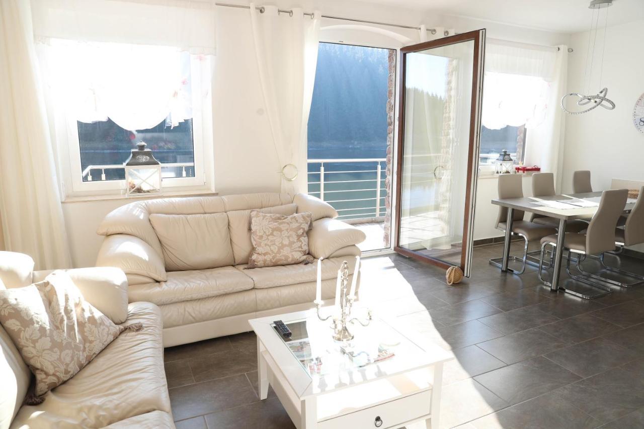 Holidayhaus-Luetsche / Wohnung Schmuecke Frankenhain Esterno foto