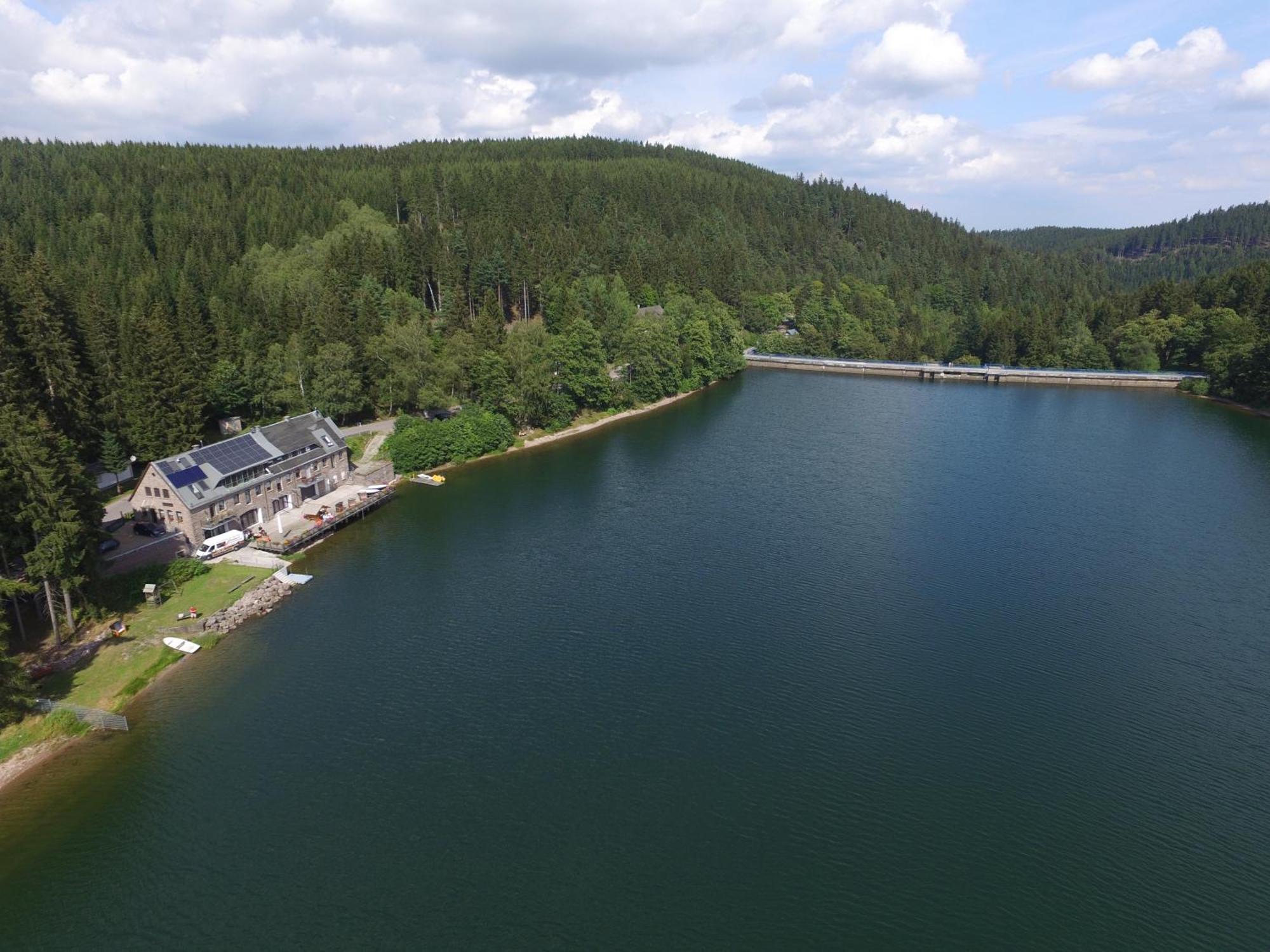 Holidayhaus-Luetsche / Wohnung Schmuecke Frankenhain Esterno foto