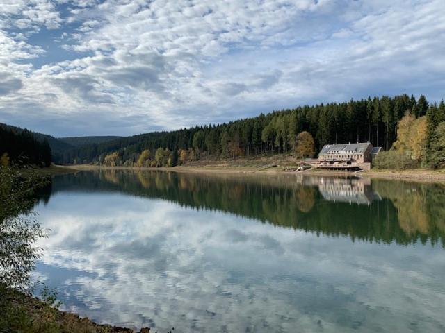 Holidayhaus-Luetsche / Wohnung Schmuecke Frankenhain Esterno foto